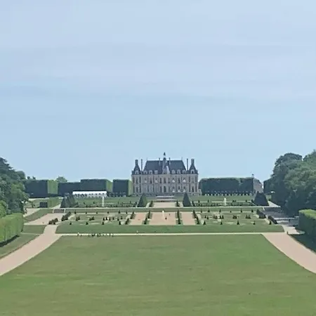 Charmante Studette Au Coeur Du Plessis Robinson Appartement Le Plessis-Robinson