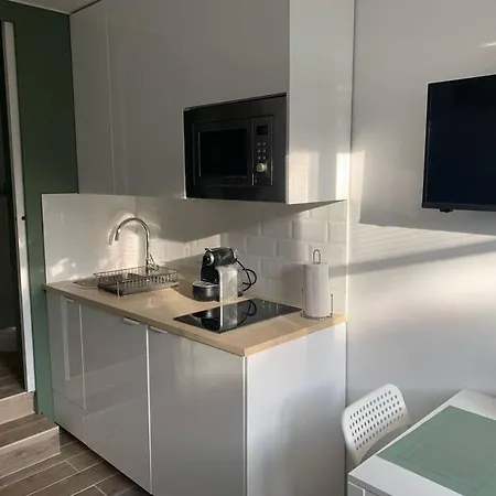 Charmante Studette Au Coeur Du Plessis Robinson Appartement